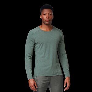On Men's Comfort Long Tee, Size Small, Light Green